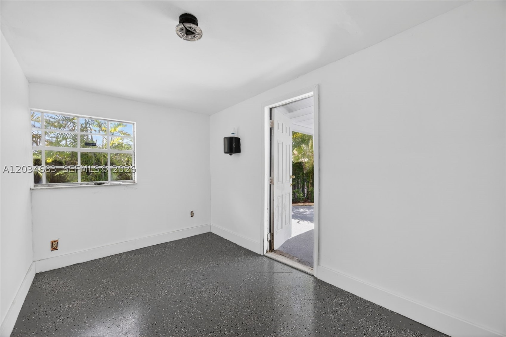 DEVON-AIRE ESTATES SEC 4 - Residential