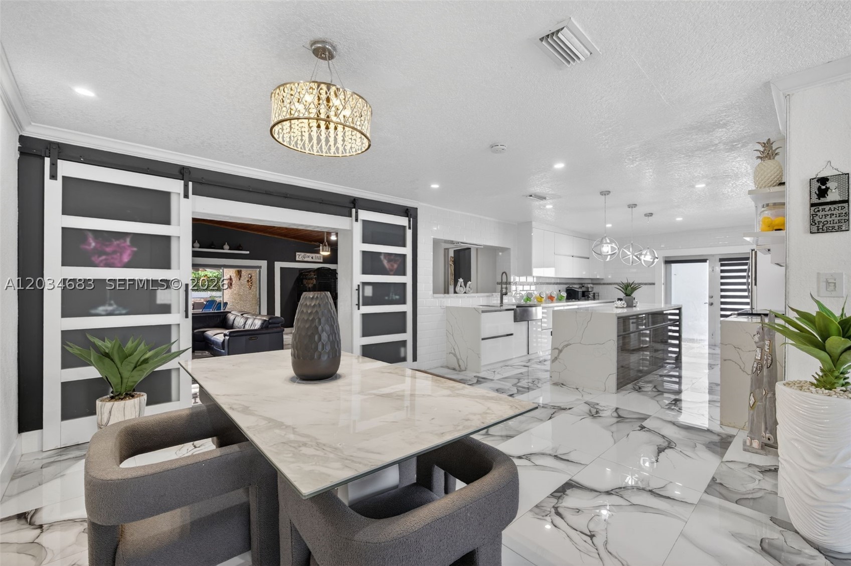 DEVON-AIRE ESTATES SEC 4 - Residential