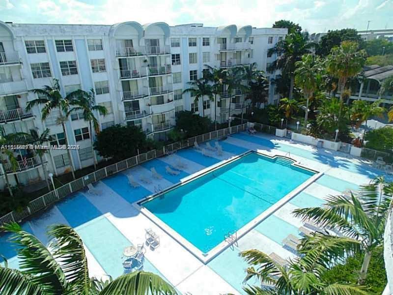 Recently remodeled, this spacious and bright 1-bedroom, 1-bathroom apartment is located in a desirable unit in North Miami Miami. Featuring modern, high-quality finishes, it is just 1 minute from I-95, 826, and the Florida Turnpike, making it ideal for those who value connectivity. Situated in a gated community with security, it is a perfect home for those seeking comfort and peace of mind. Available for immediate move-in. tenant occupied. investor opportunity