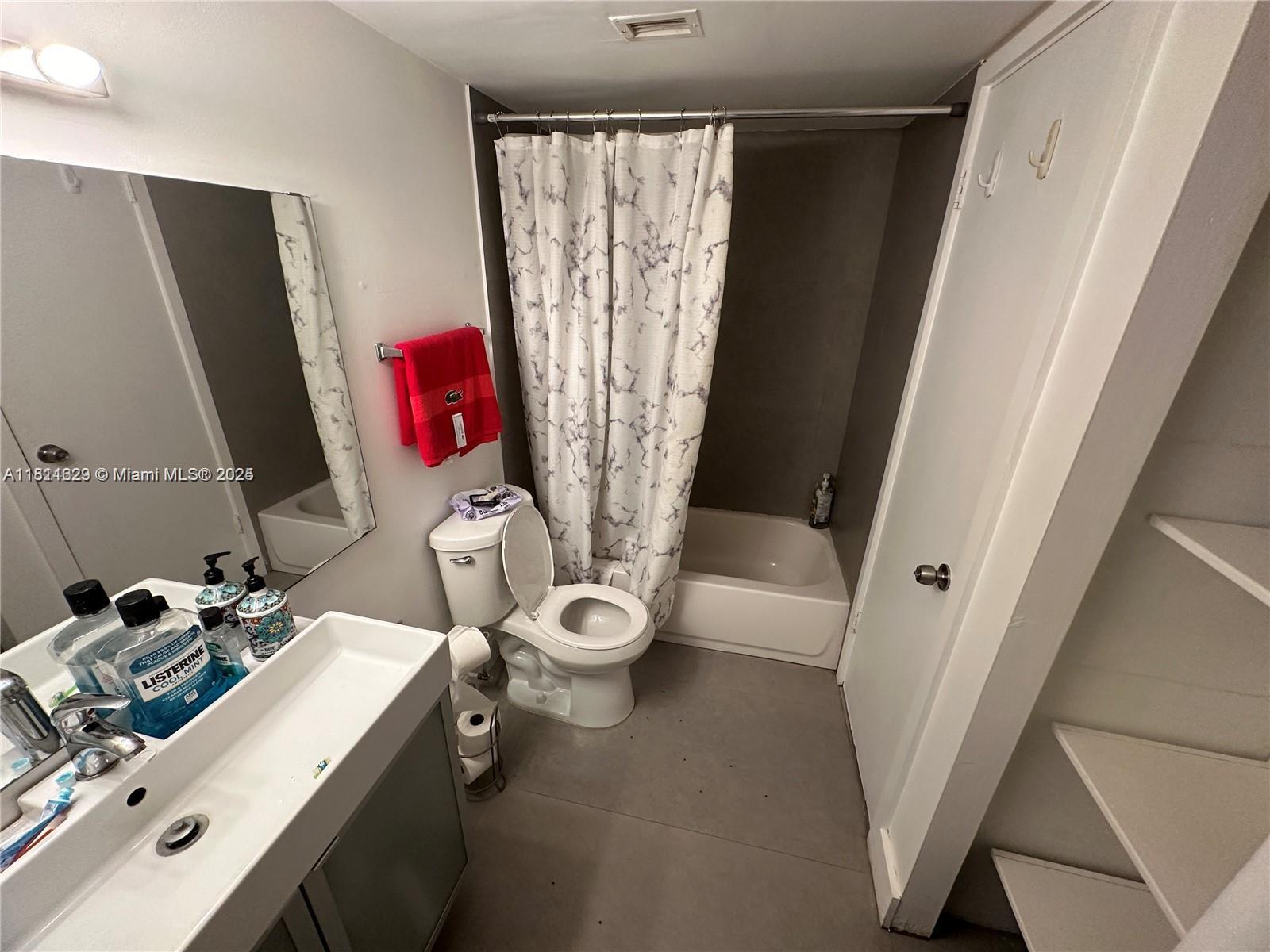 MONTECARLO CONDO - Residential