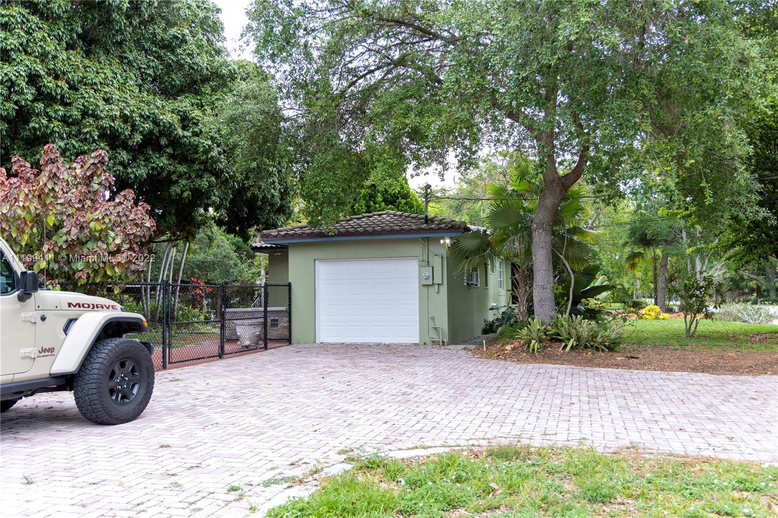 GRIFFING BISCAYNE PARK ES - Residential Lease