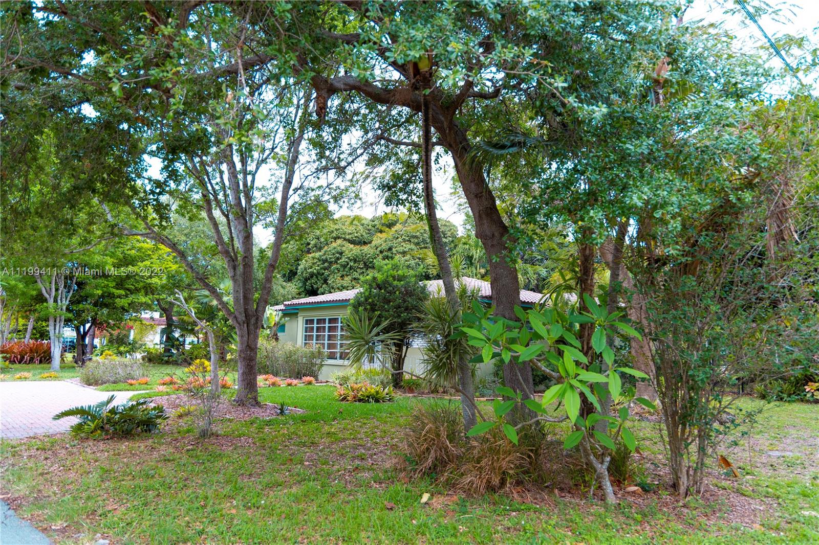 GRIFFING BISCAYNE PARK ES - Residential Lease