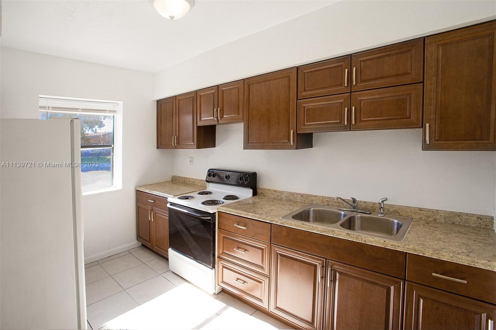 MELROSE PARK SECT 1 - Residential