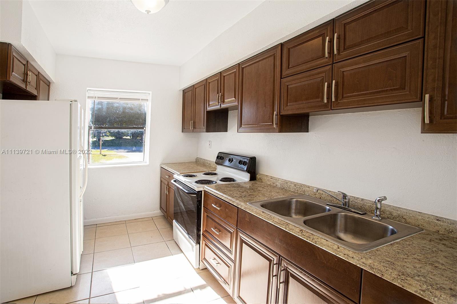 MELROSE PARK SECT 1 - Residential
