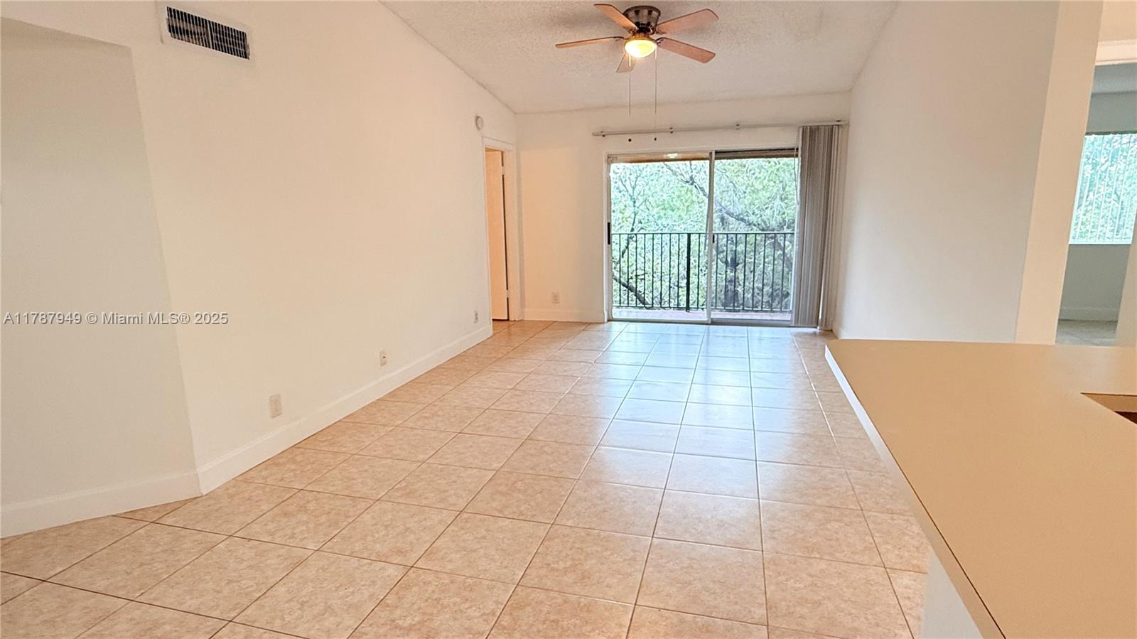 LAKES OF JACARANDA CONDO - Residential