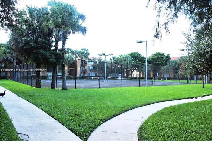 LAKES OF JACARANDA CONDO - Residential
