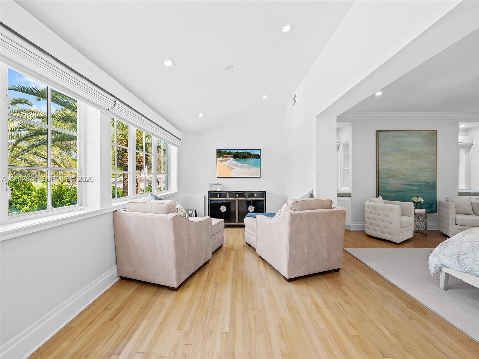 CORAL GABLES COUNTRY CLUB - Residential