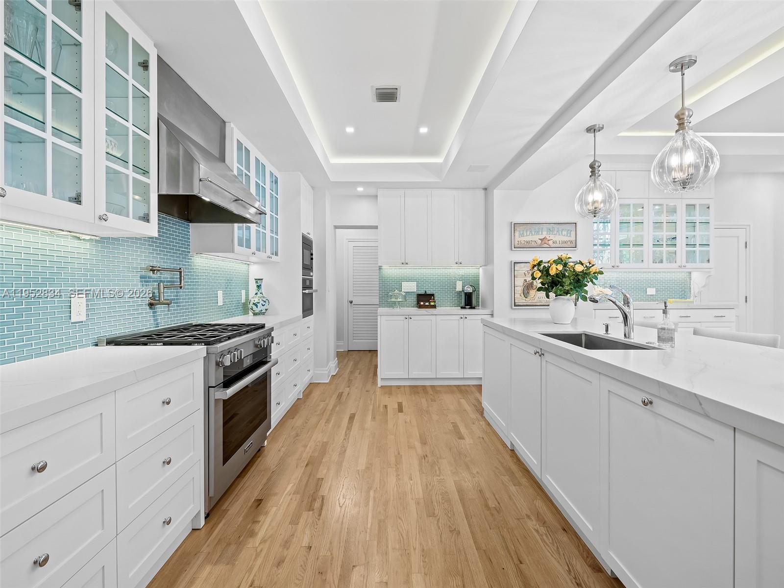 CORAL GABLES COUNTRY CLUB - Residential