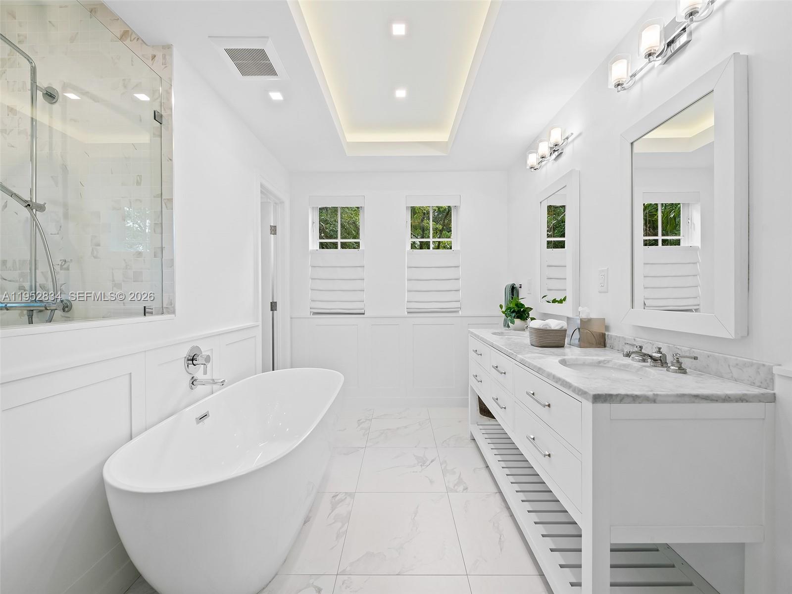 CORAL GABLES COUNTRY CLUB - Residential
