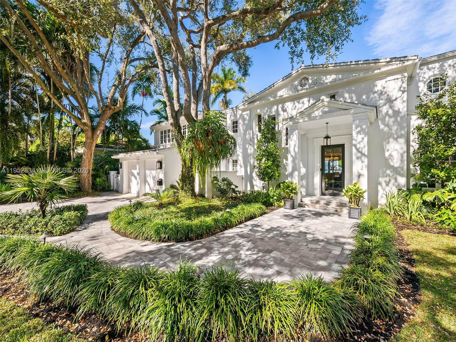 CORAL GABLES COUNTRY CLUB - Residential