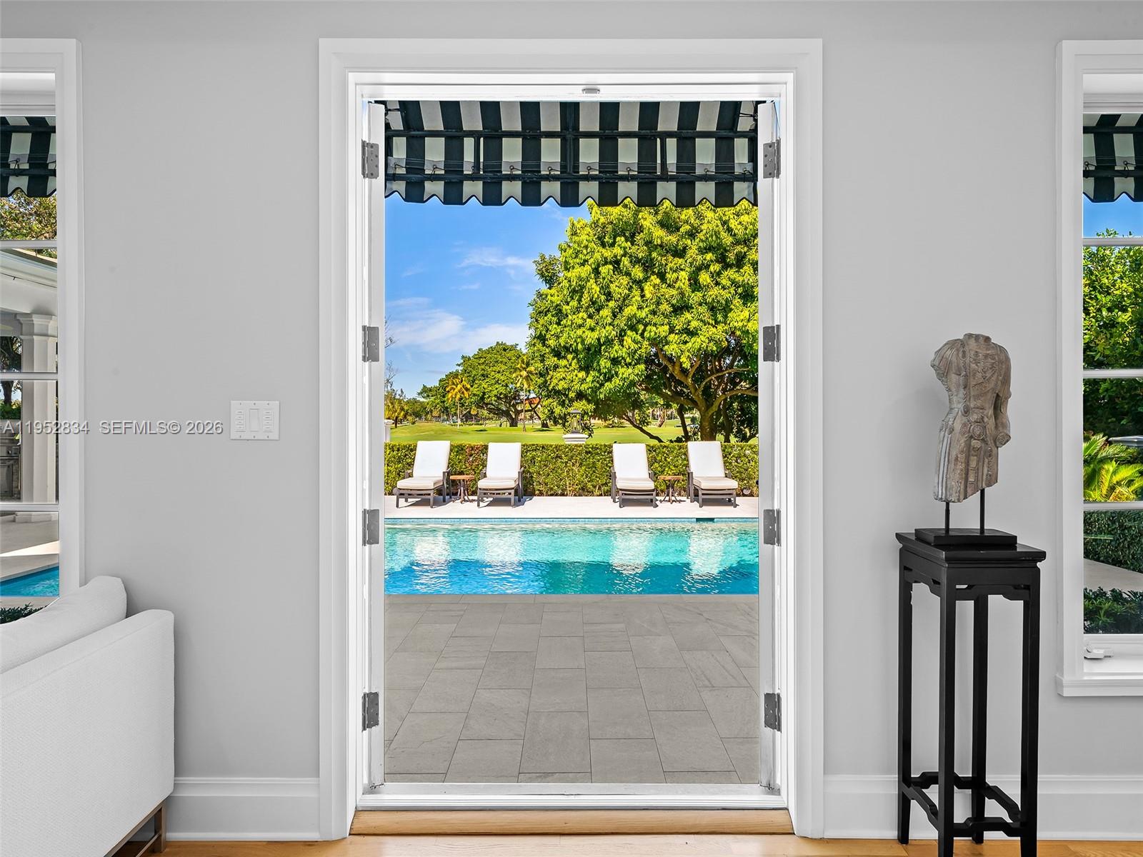 CORAL GABLES COUNTRY CLUB - Residential