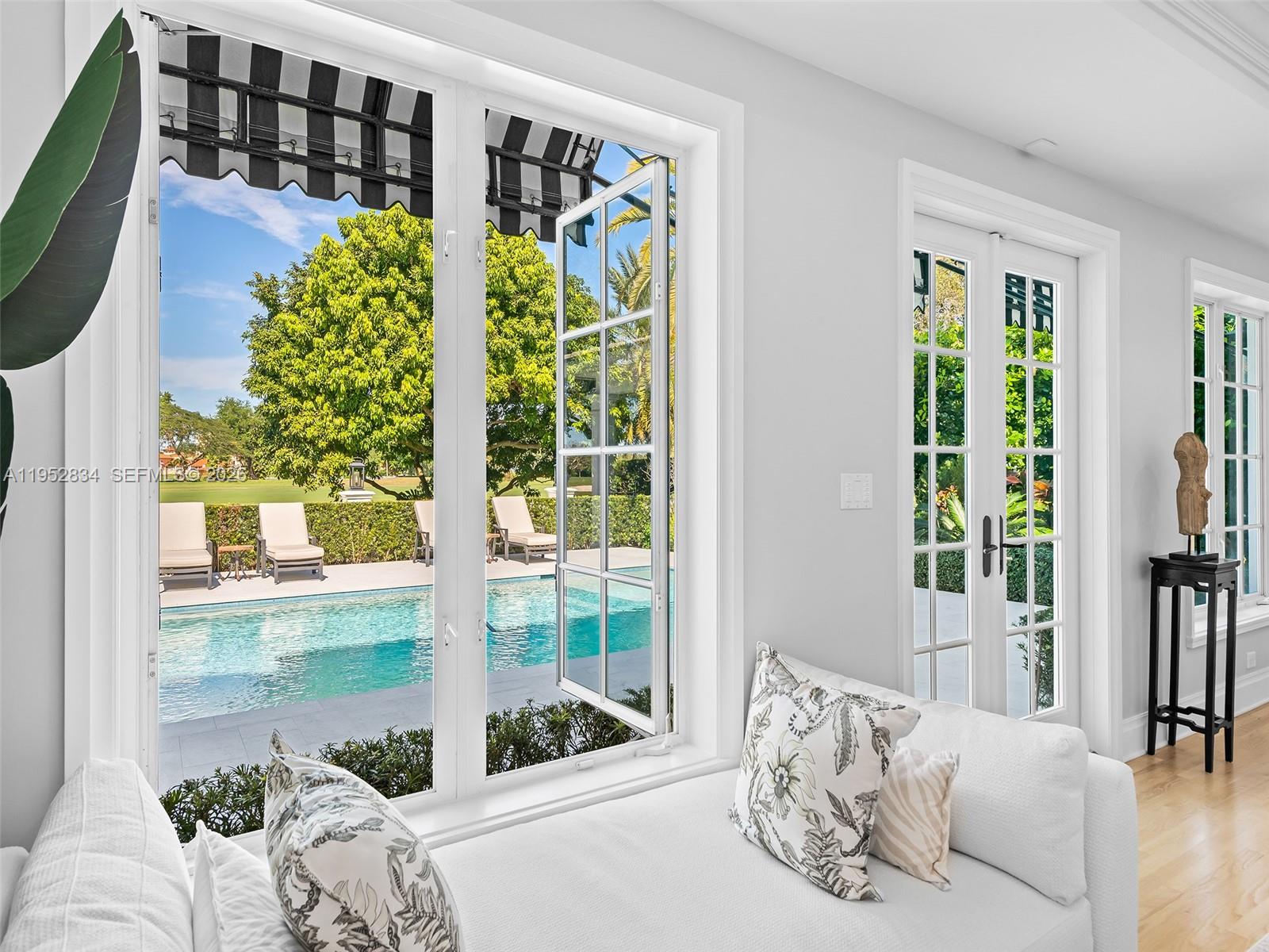 CORAL GABLES COUNTRY CLUB - Residential