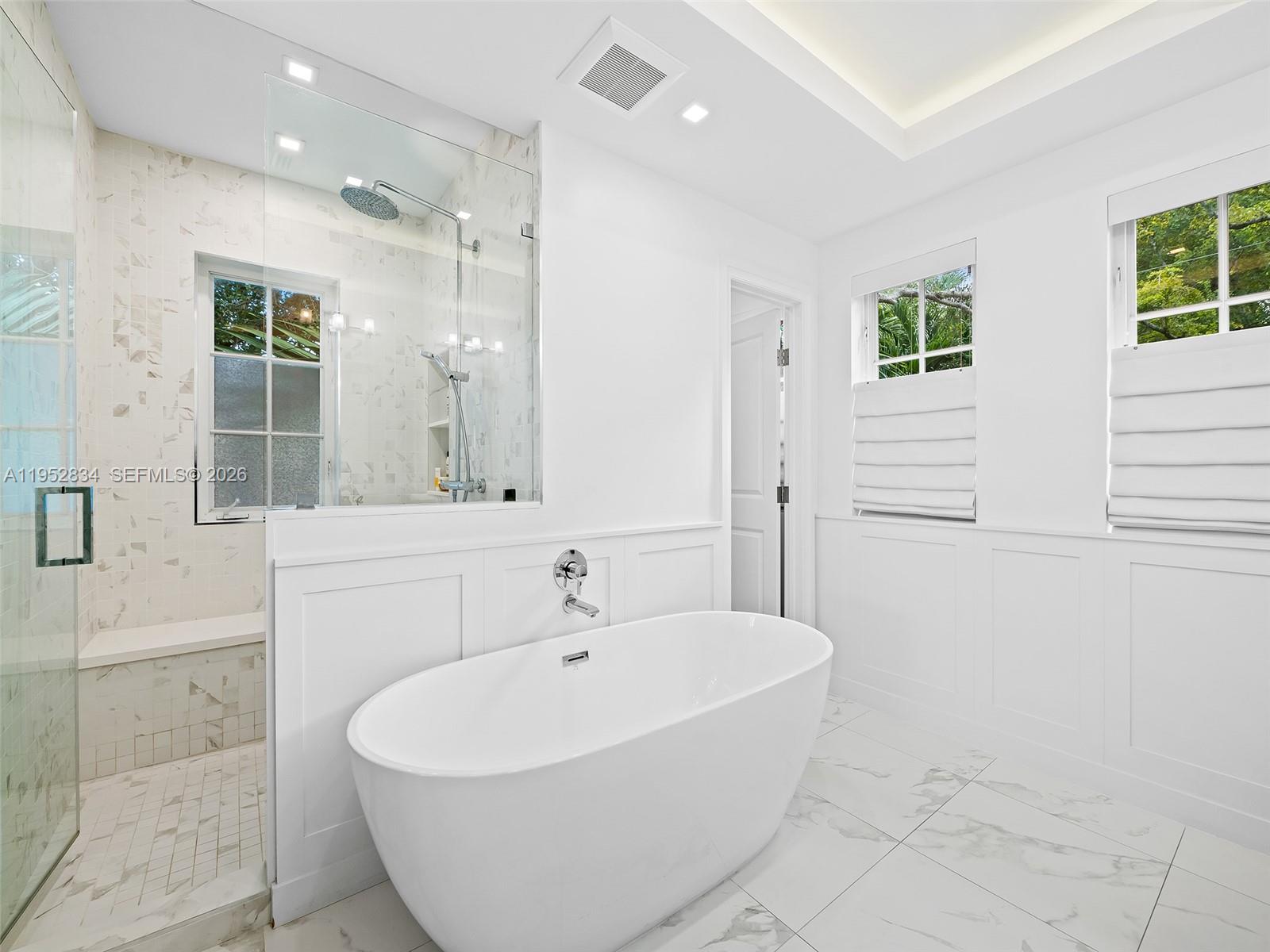 CORAL GABLES COUNTRY CLUB - Residential