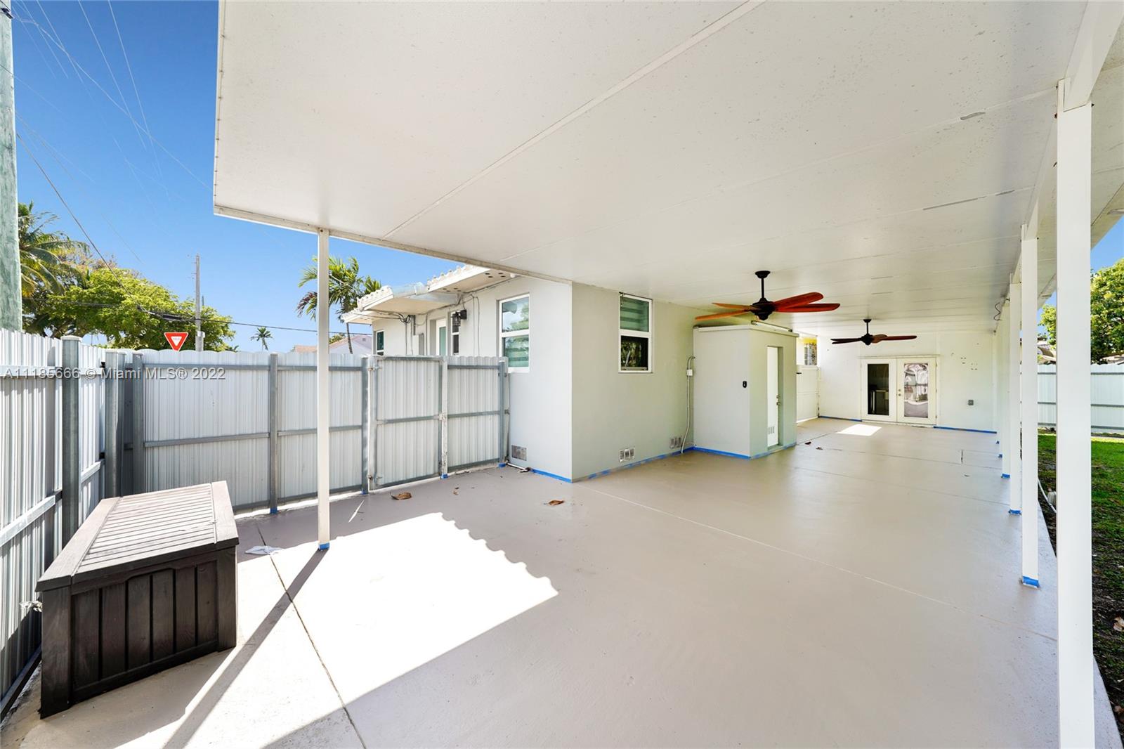 CORAL NOOK - Residential