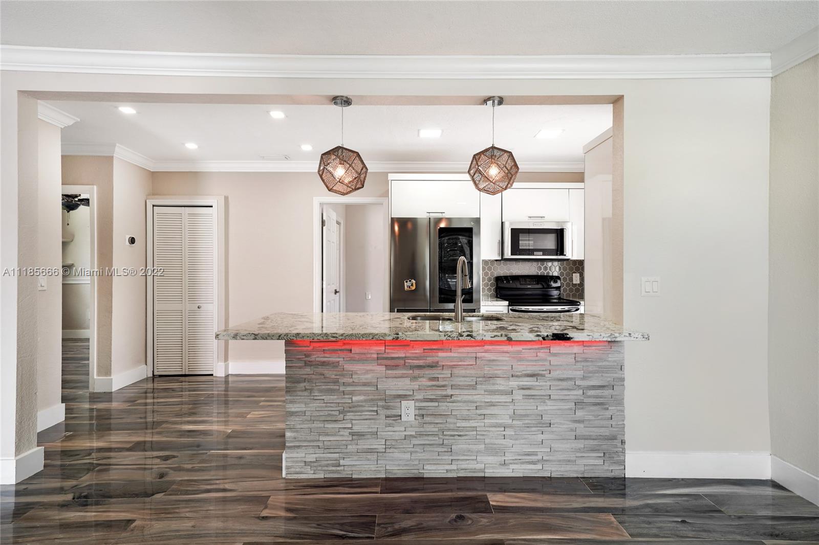 CORAL NOOK - Residential