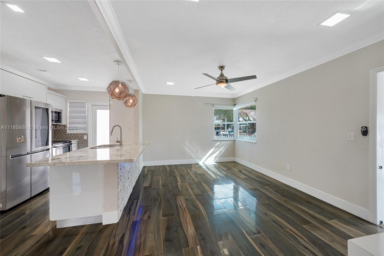 CORAL NOOK - Residential
