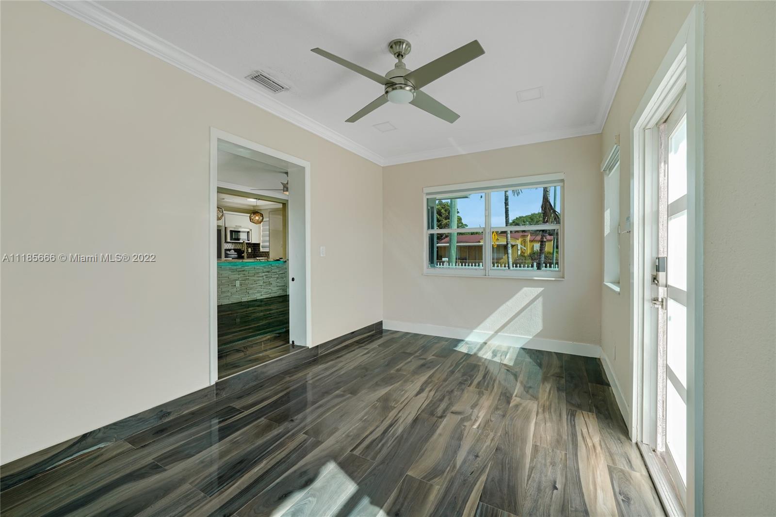CORAL NOOK - Residential