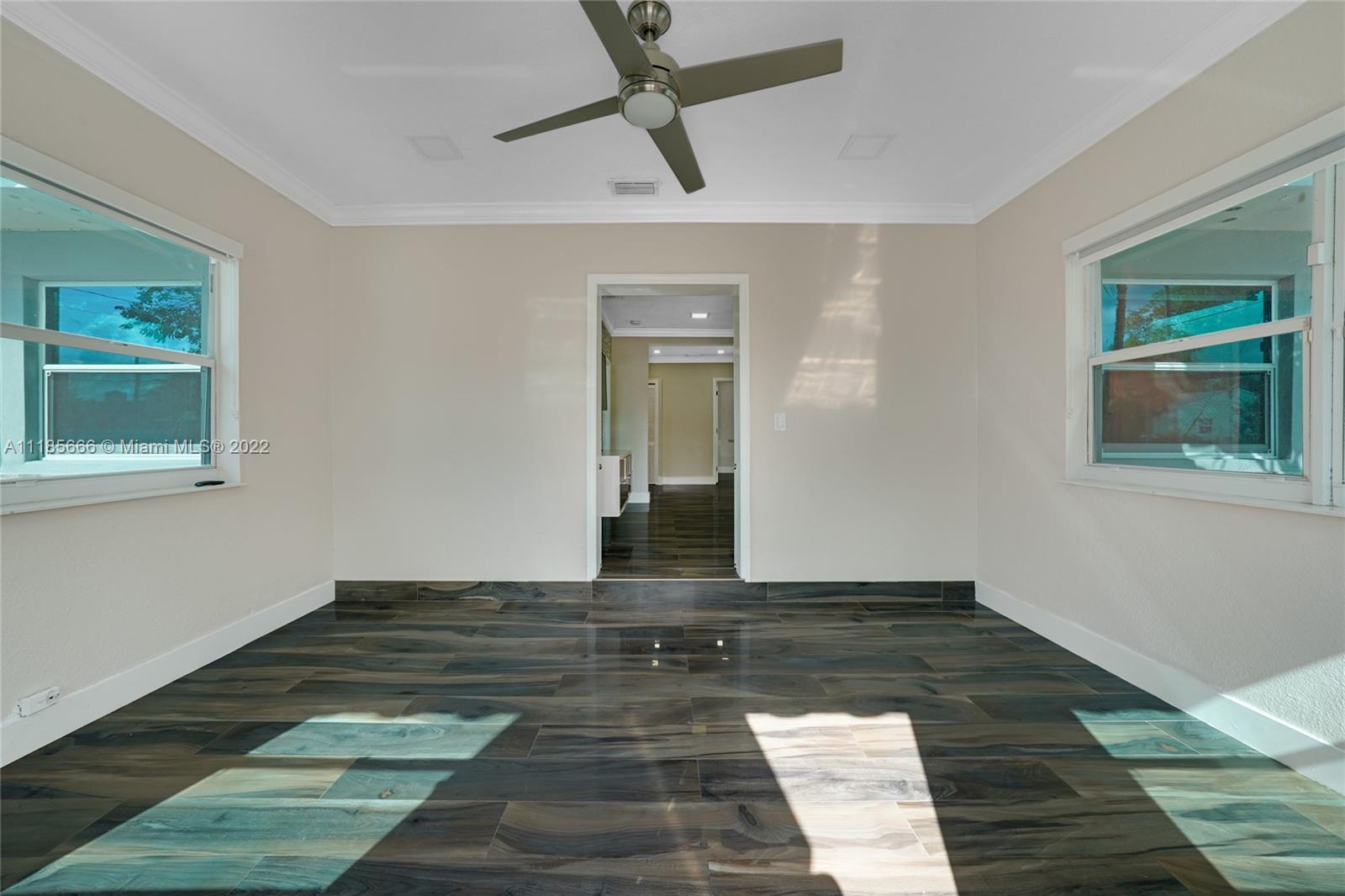 CORAL NOOK - Residential