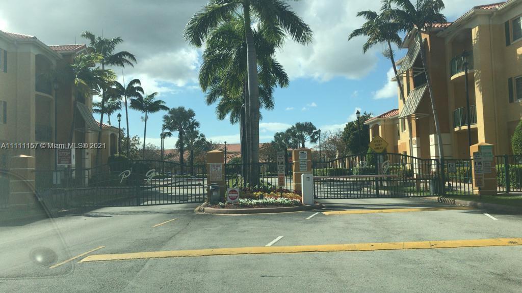 PALM GARDENS AT DORAL CON - Residential