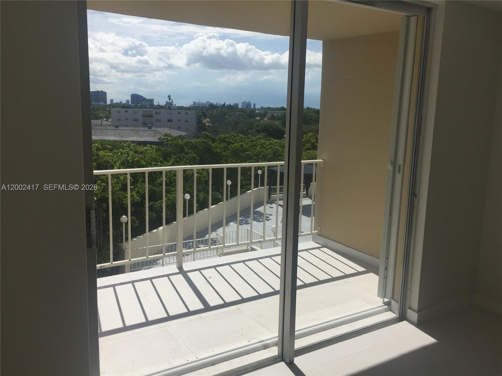 STANTON HOUSE CONDO - Residential