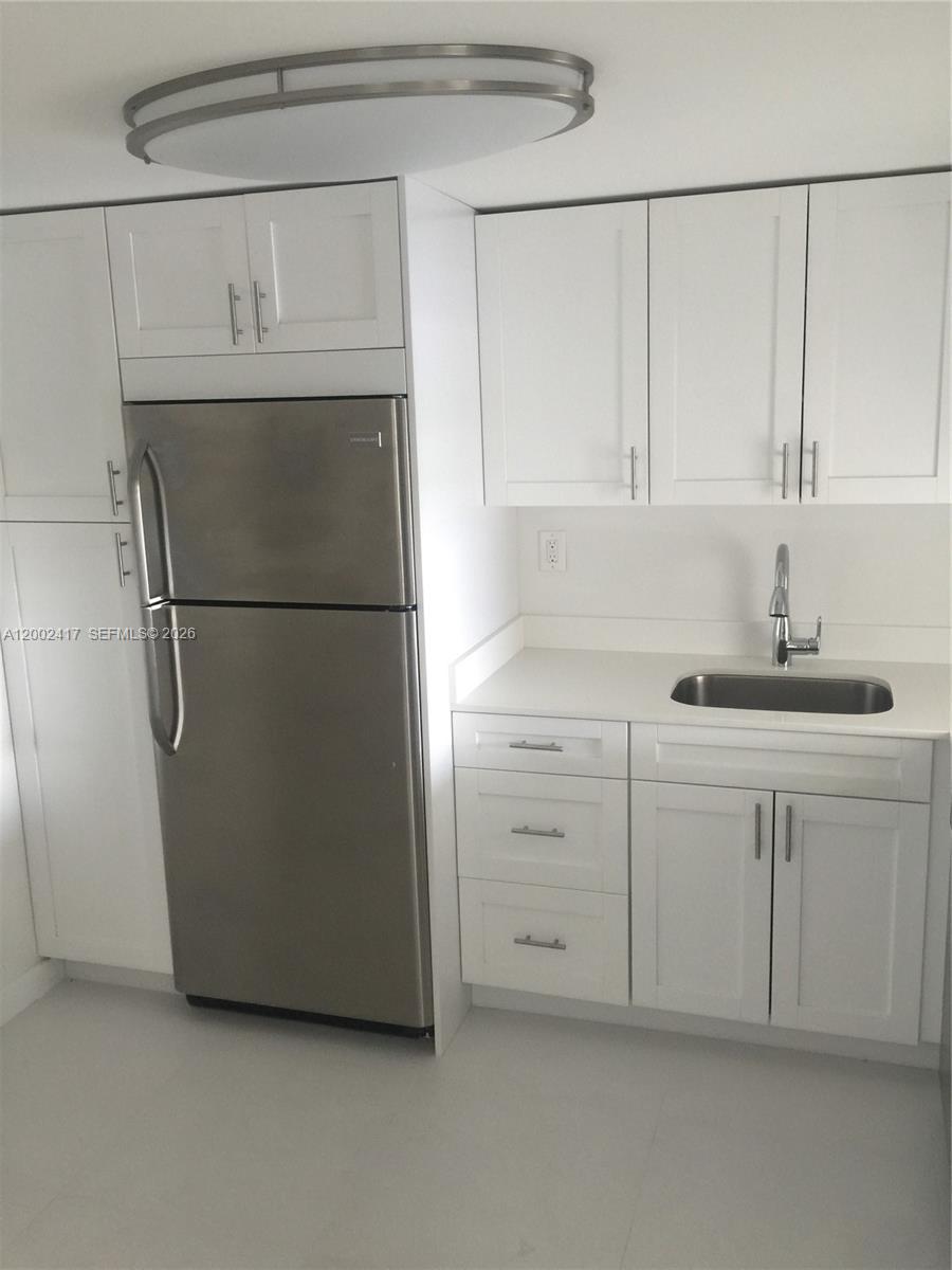 STANTON HOUSE CONDO - Residential