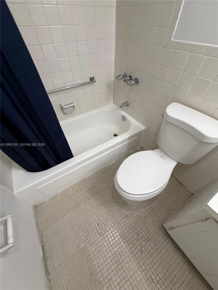 APRIL SONG CONDO - Residential