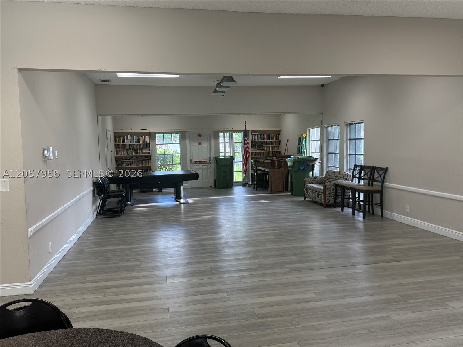 LAKEWOOD ON THE GREEN SEC - Residential