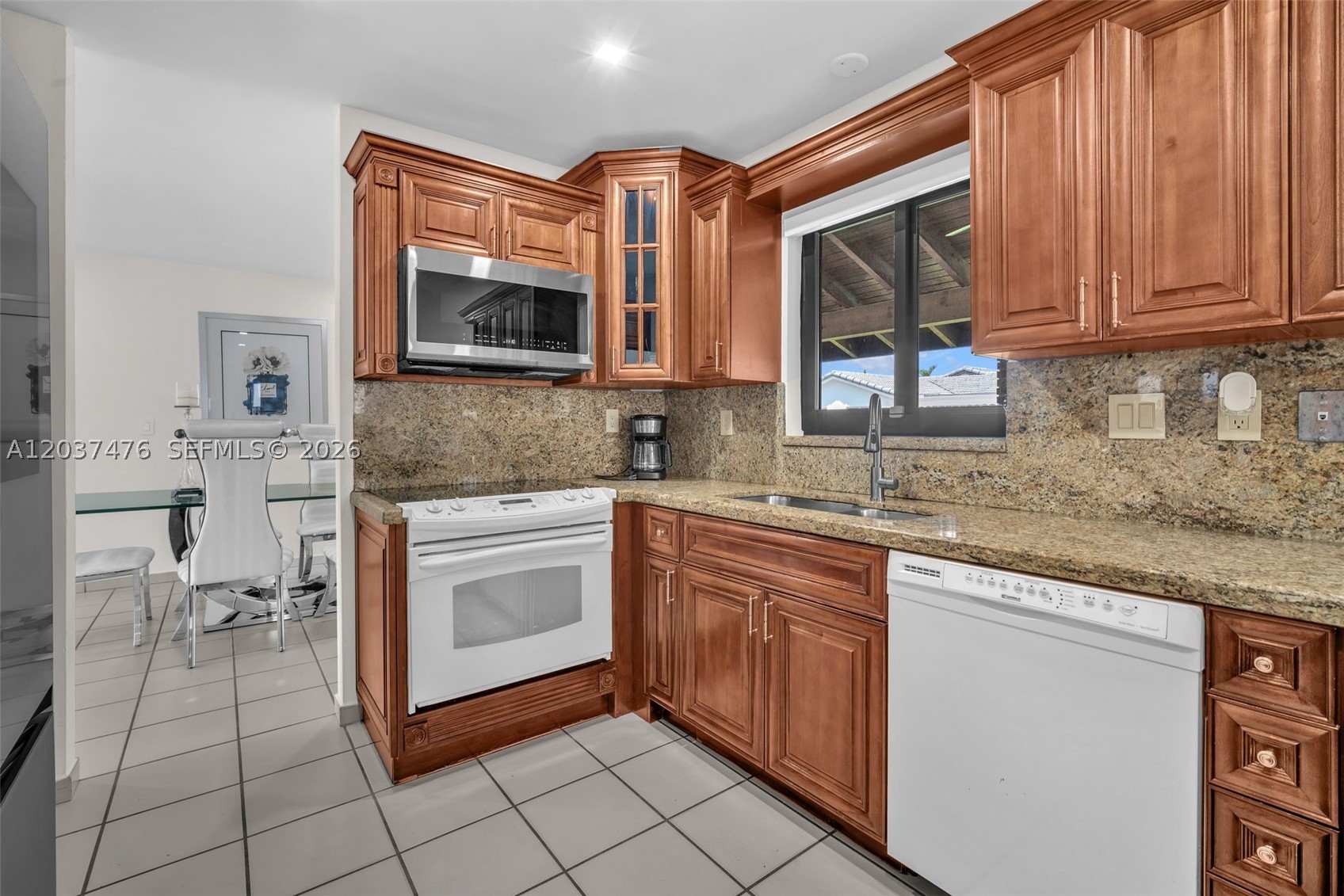 CORAL WEST HEIGHTS 2ND AD - Residential Lease