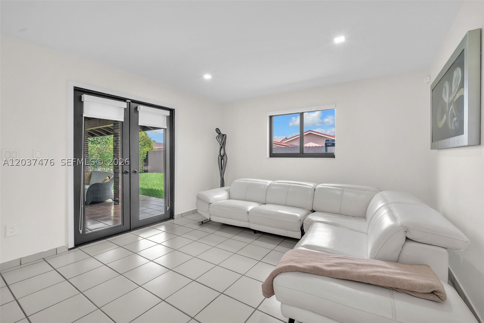 CORAL WEST HEIGHTS 2ND AD - Residential Lease