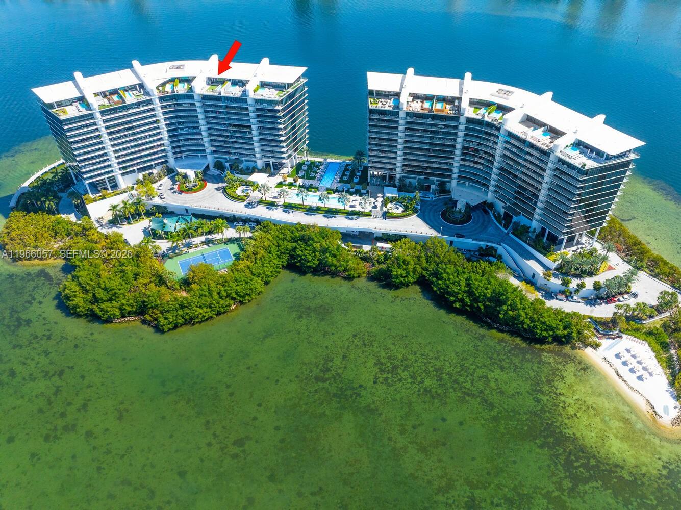PRIVE CONDO - Residential