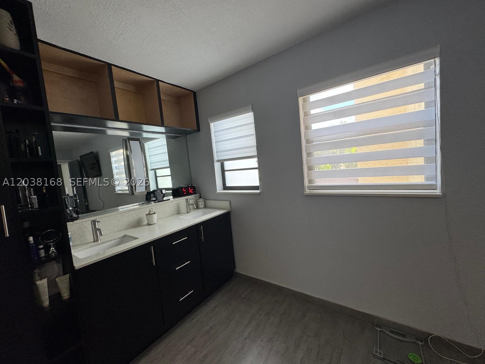 KENLAND BEND NORTH CONDO - Residential
