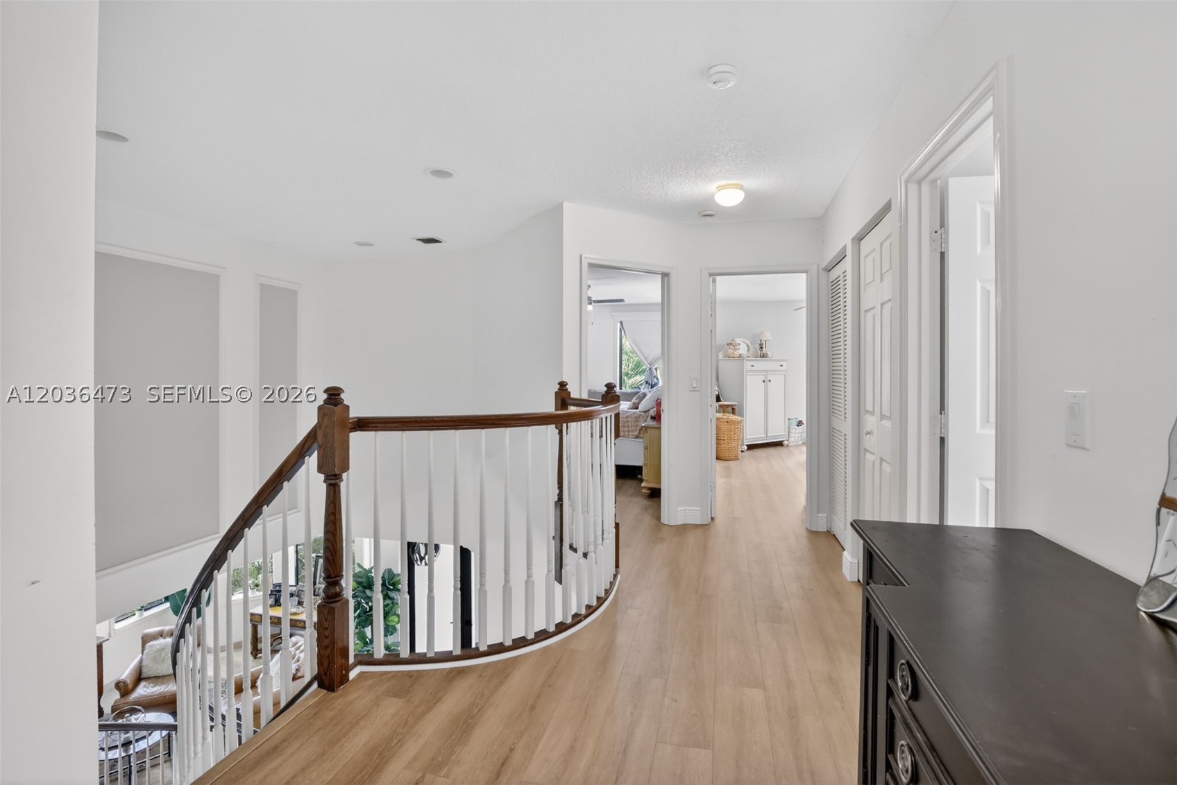 SESSA EIGHT - Residential