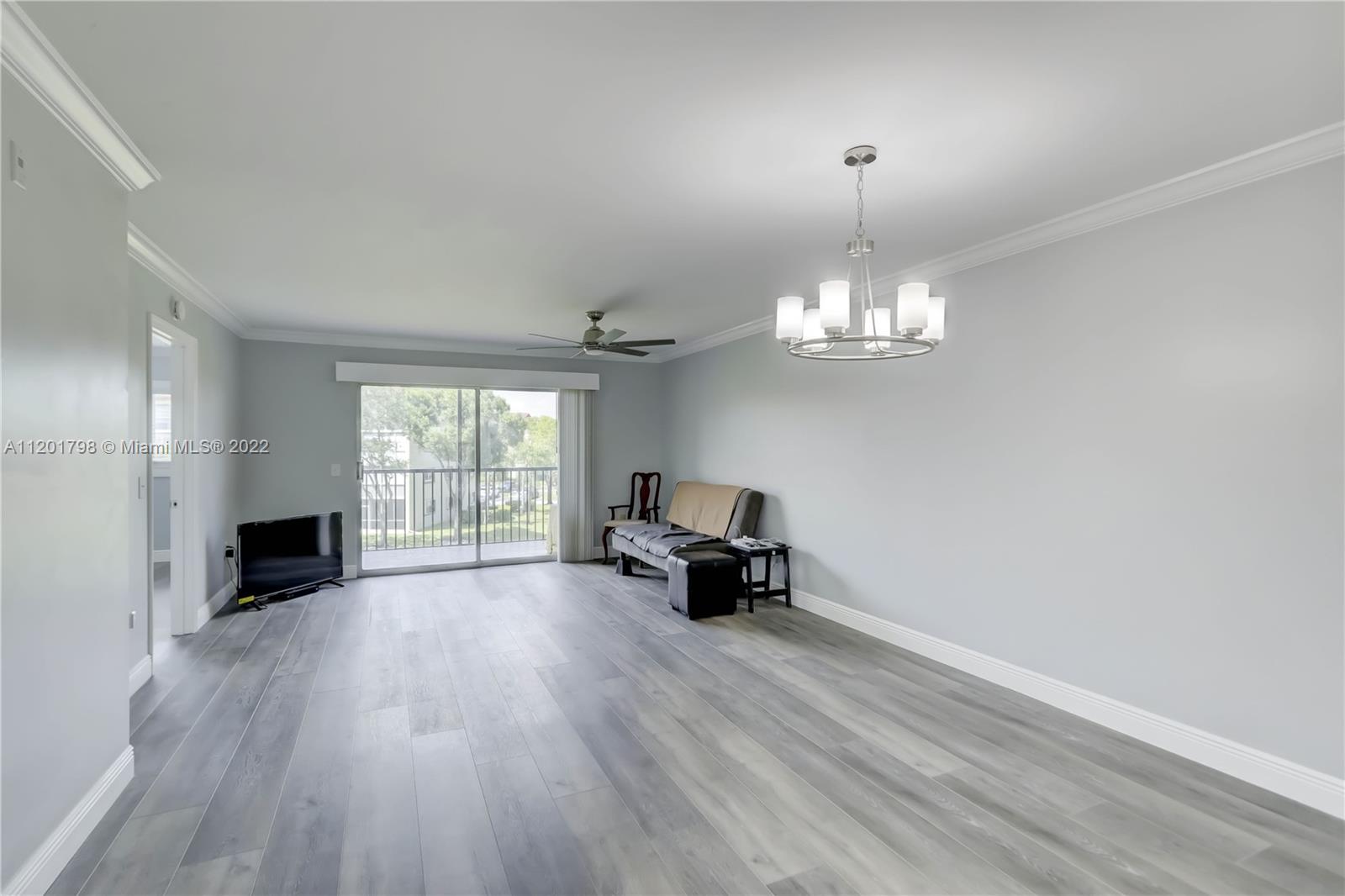 IVANHOE EAST AT CENTURY V - Residential Lease