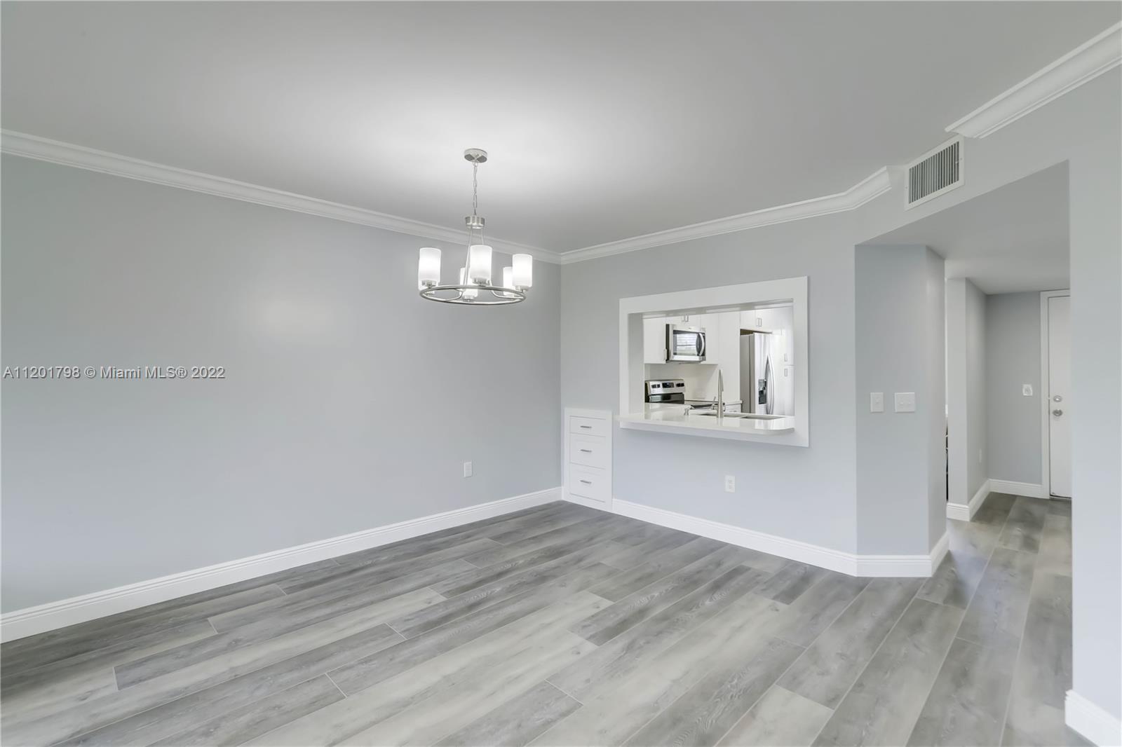 IVANHOE EAST AT CENTURY V - Residential Lease