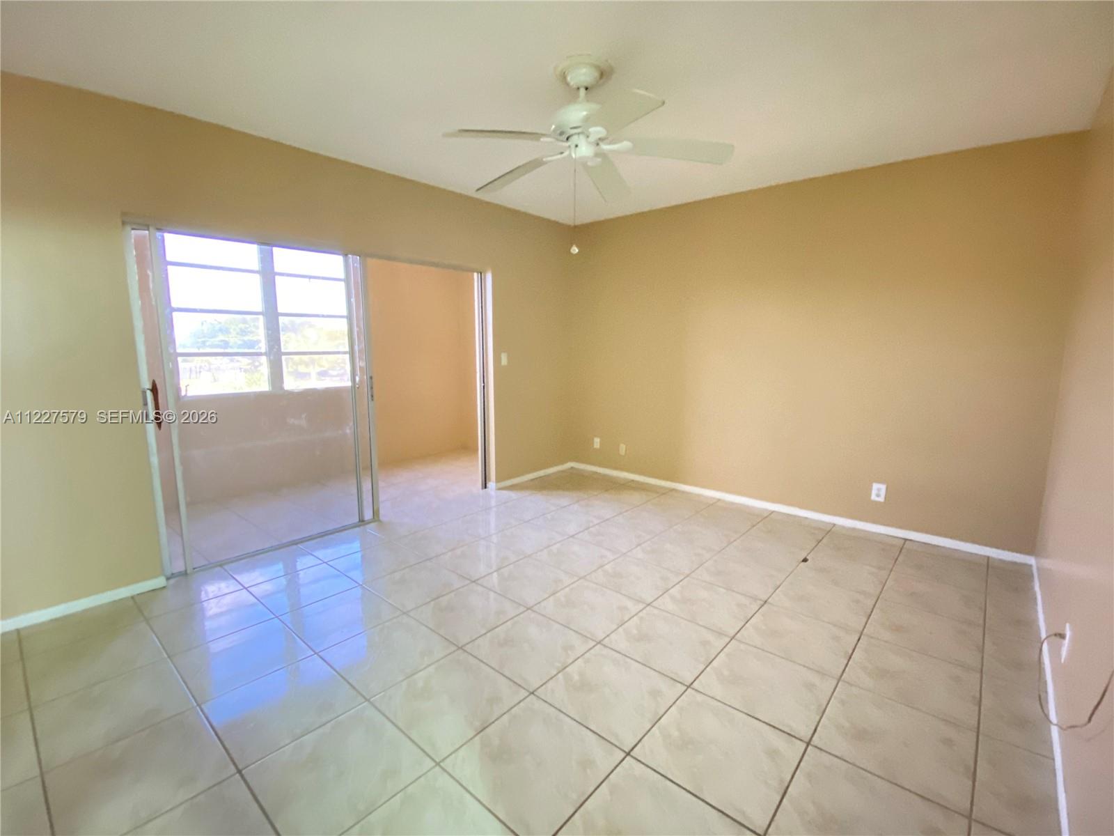 MARINER IV CONDO - Residential
