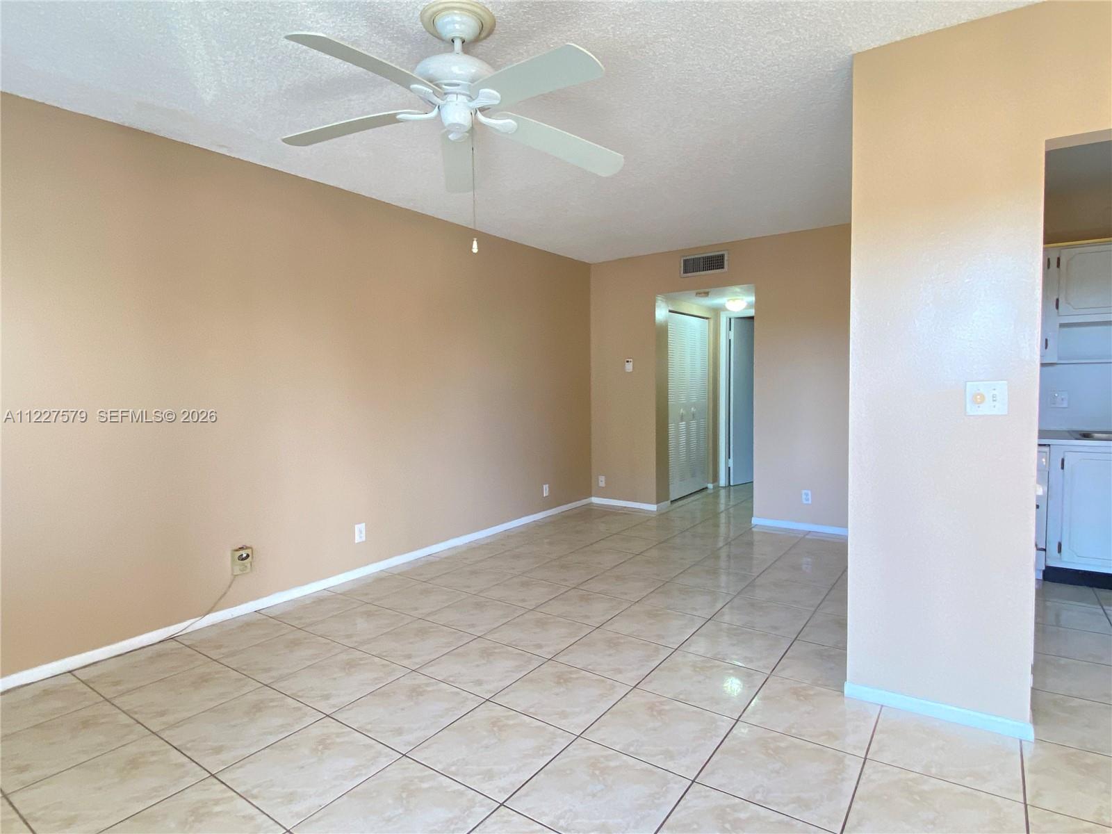 MARINER IV CONDO - Residential