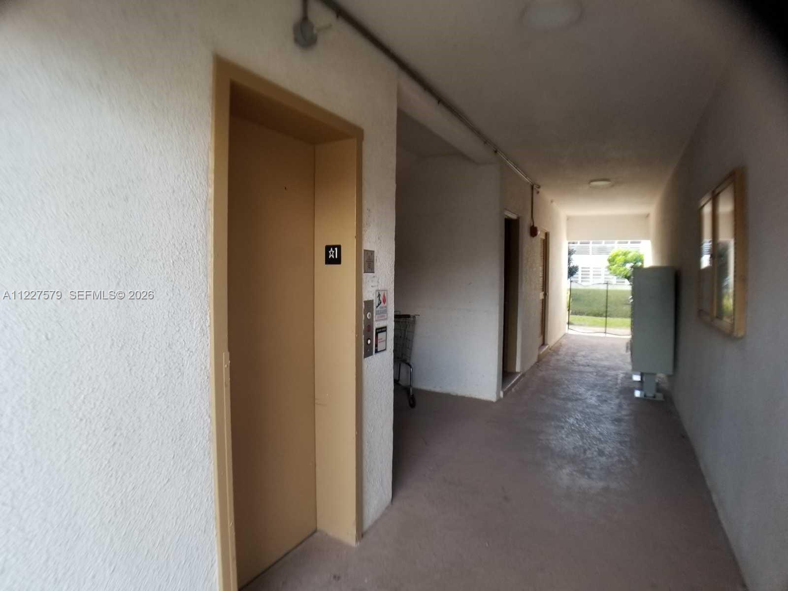 MARINER IV CONDO - Residential