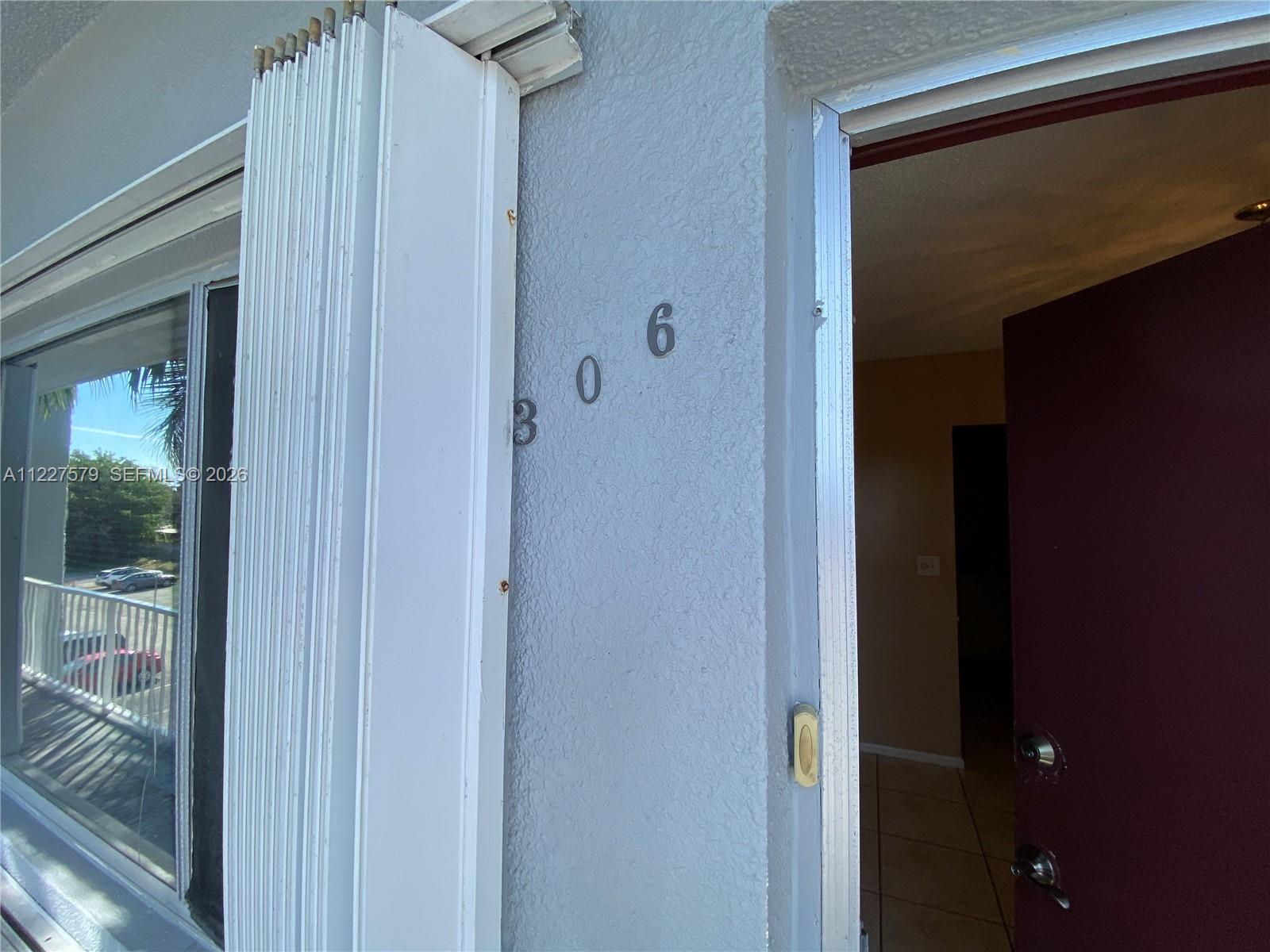 MARINER IV CONDO - Residential