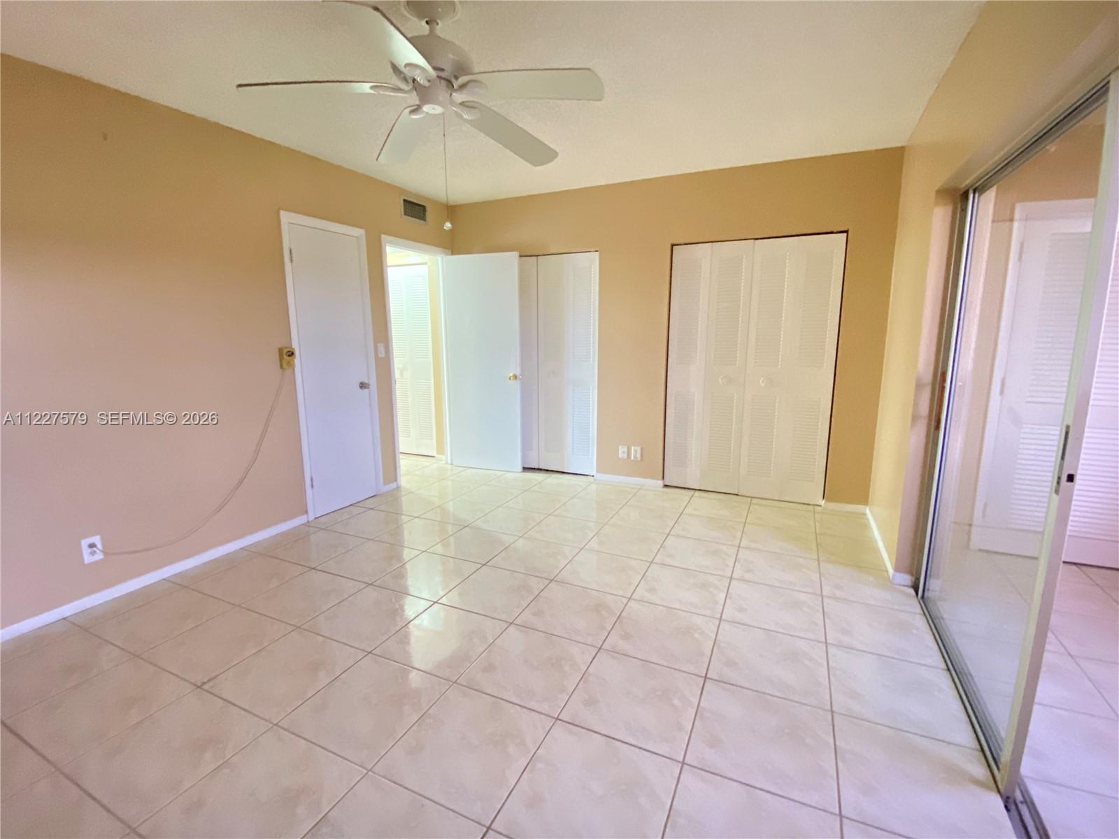 MARINER IV CONDO - Residential