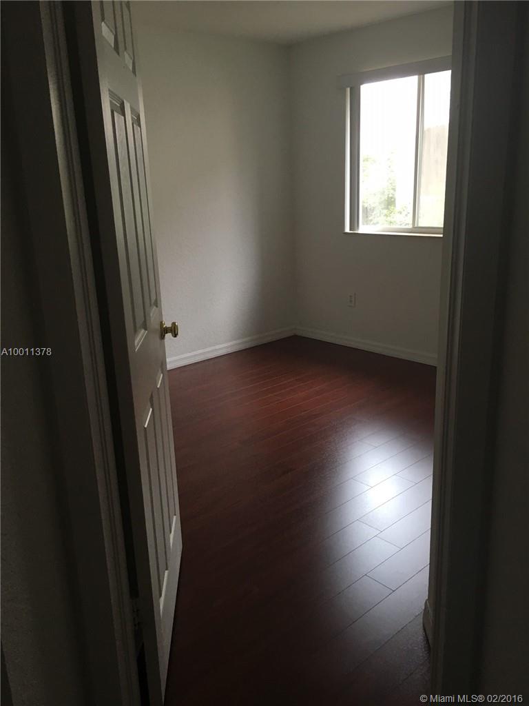 Las Brisas At Doral - Residential Lease