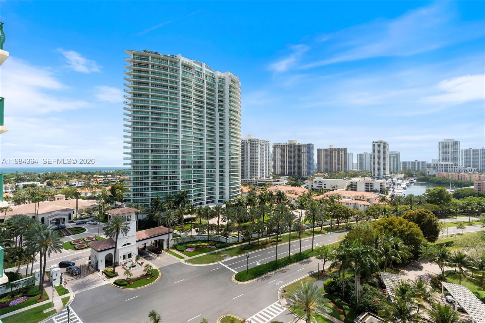 TURNBERRY VLG NO TOWER CO - Residential