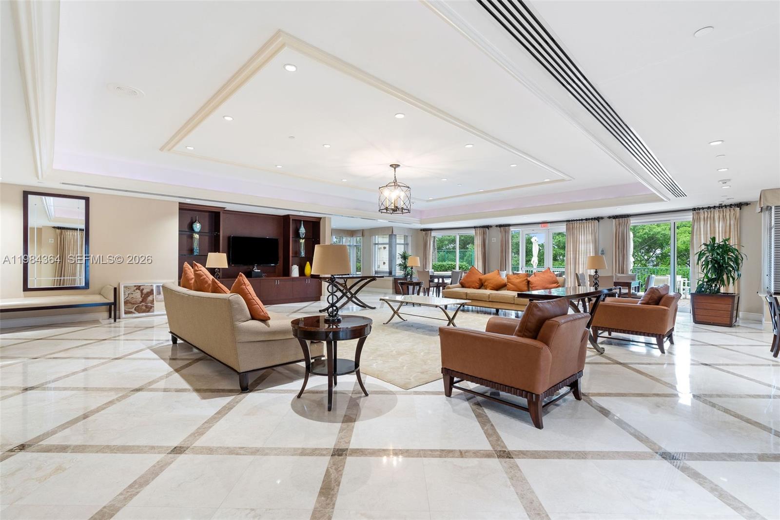 TURNBERRY VLG NO TOWER CO - Residential