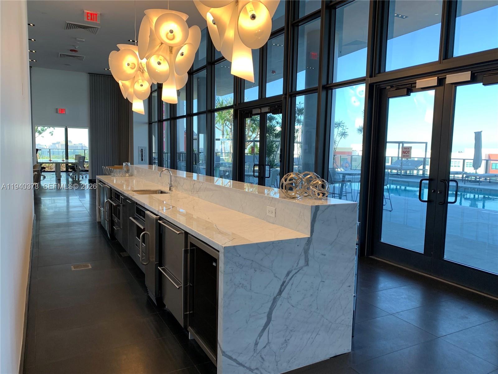 CANVAS CONDO - Residential Lease