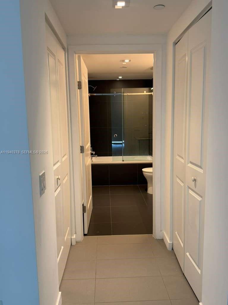 CANVAS CONDO - Residential Lease