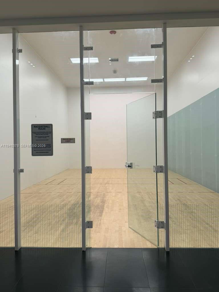 CANVAS CONDO - Residential Lease