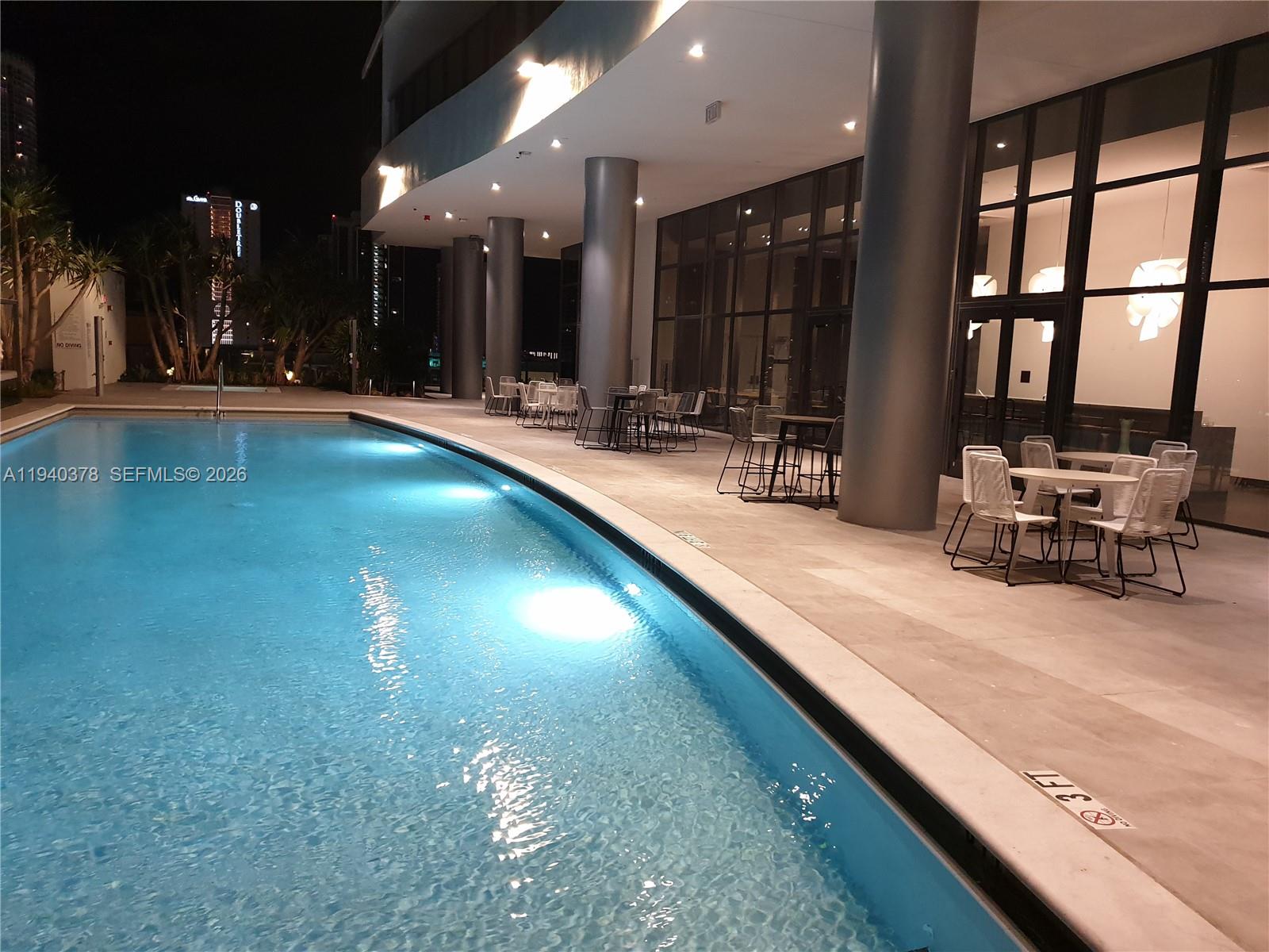 CANVAS CONDO - Residential Lease