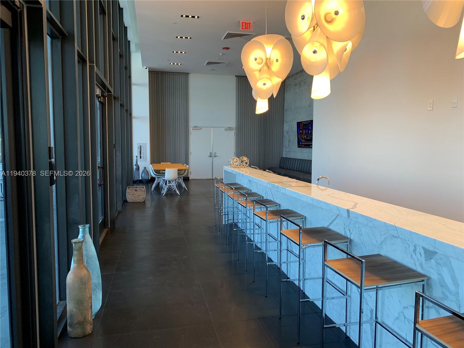 CANVAS CONDO - Residential Lease