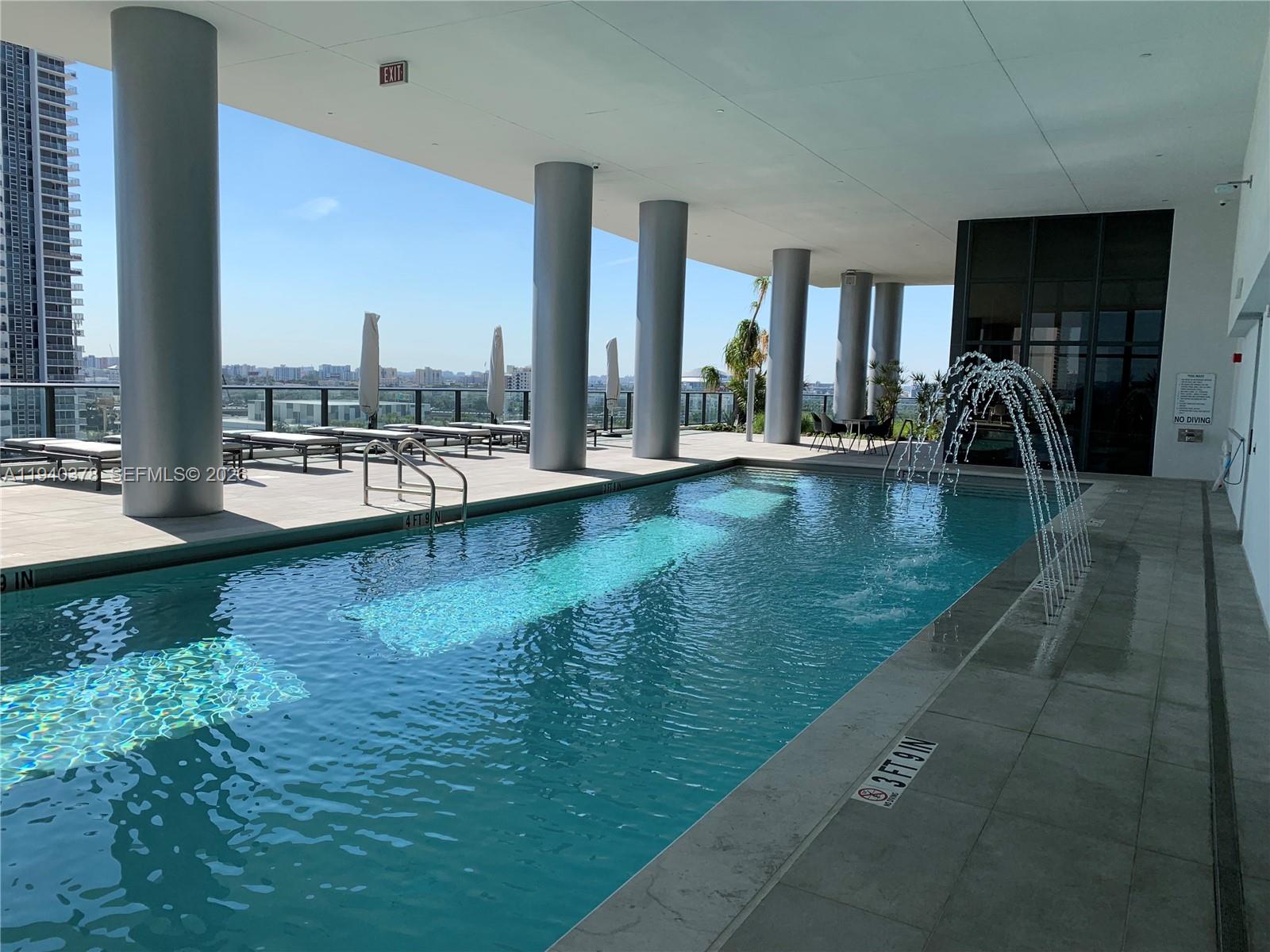 CANVAS CONDO - Residential Lease