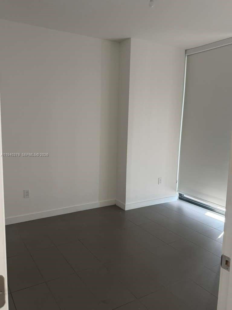 CANVAS CONDO - Residential Lease