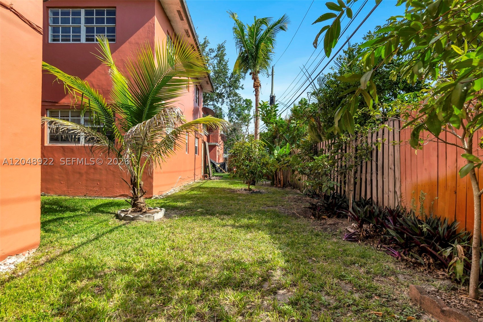 SUNRISE GOLF VILLAGE SEC - Residential Income